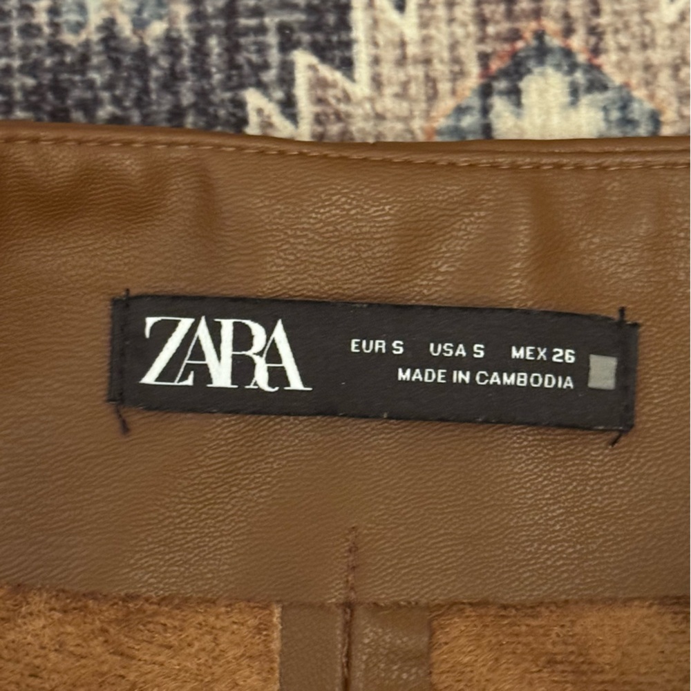 ZARA Faux Leather Straight Leg Pleated High Waist Pants Brown Women’s Size Small - Picture 12 of 15
